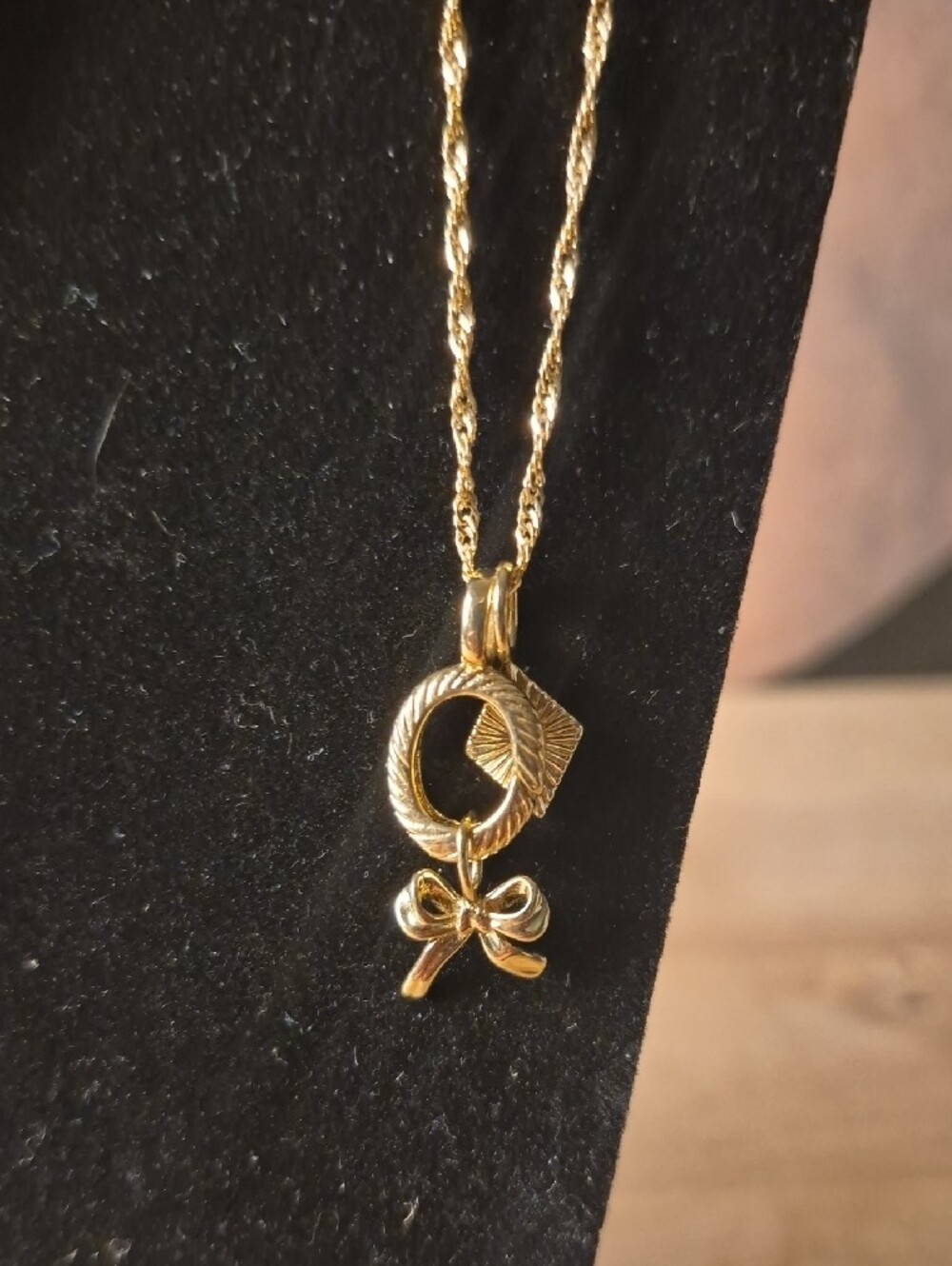 Gold Bead and Bar Necklace - Elegant Women's Jewelry - Picture 5 of 9